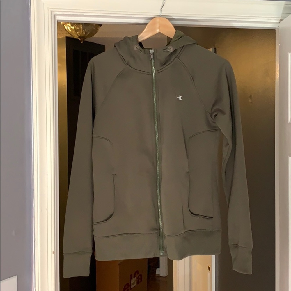 Green, long sleeve, Under Armour hoodie